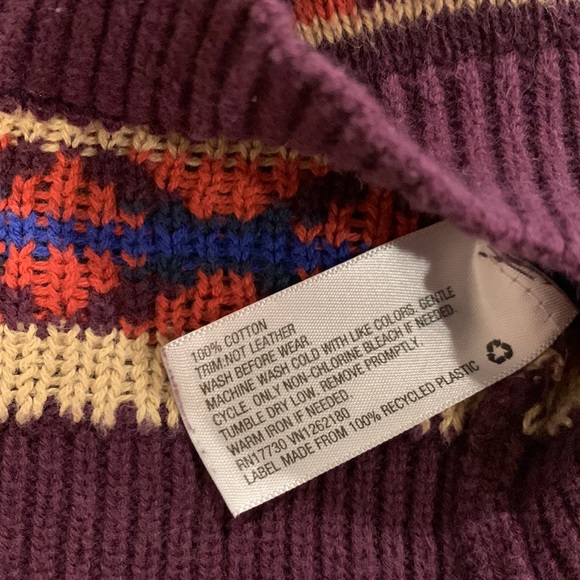 3T Cherokee Sweater with elbow patches. Excellent used condition! - Picture 4 of 4